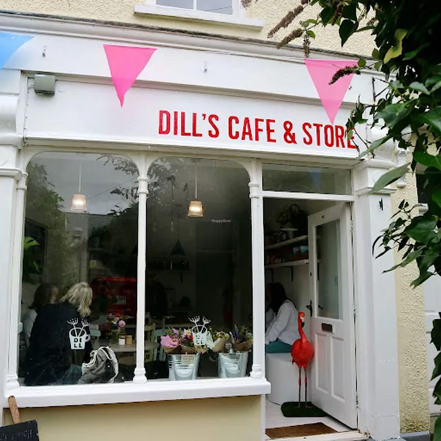 Dill's Cafe & Store