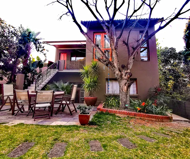 Moonflower - Self Catering Cottages