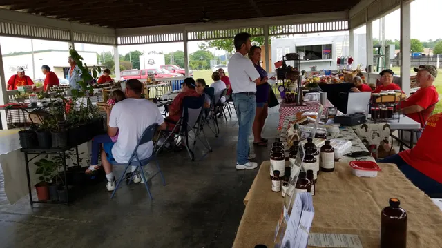 Mineola Farmers' Market
