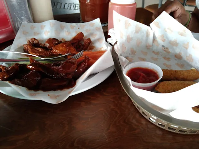 Chiltepino's Wings Vista Hermosa