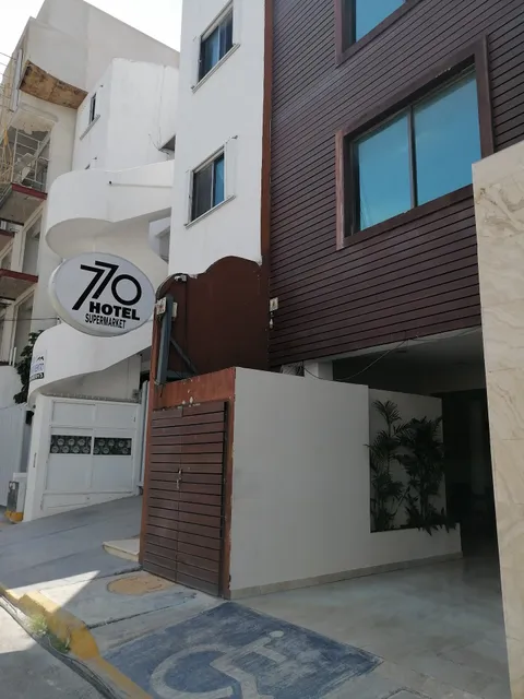 hotel 770