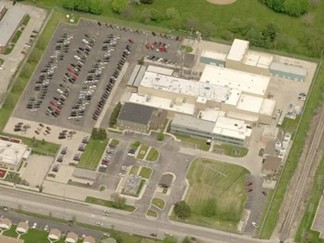 FAA Chicago Air Route Traffic Control Center (ARTCC ZAU)