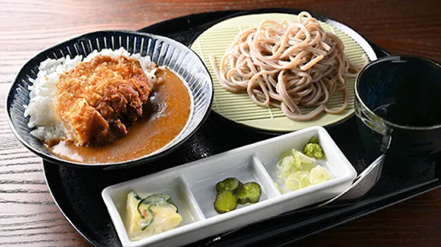 ラーメン居酒屋 富士