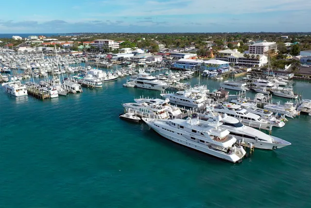 Nassau Yacht Haven Marina
