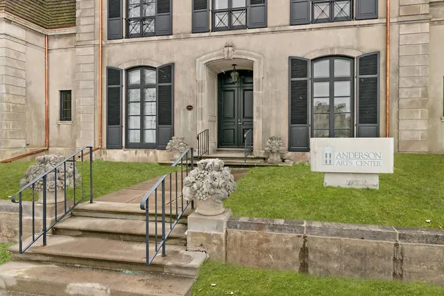 Anderson Arts Center