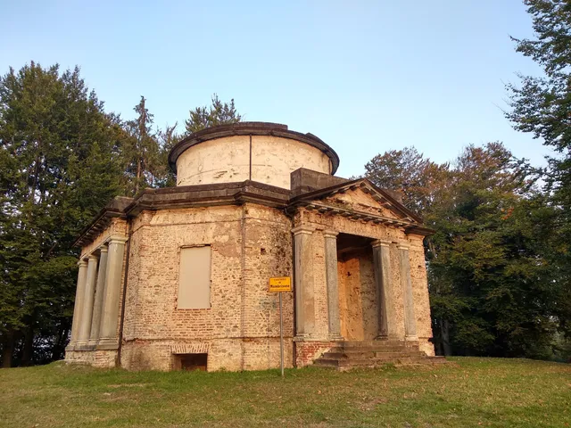 Castello di Mombrisone