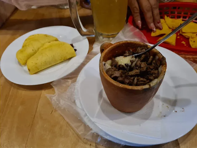 La Herradura tacos y cortes Comitán