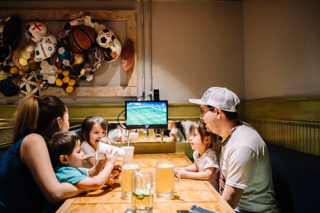 Ojos Locos Sports Cantina (Metro - Phoenix, AZ)