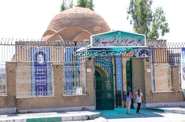 Javan Mard-e Ghassab Tomb