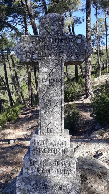 Cruz Del Niño Pedrín