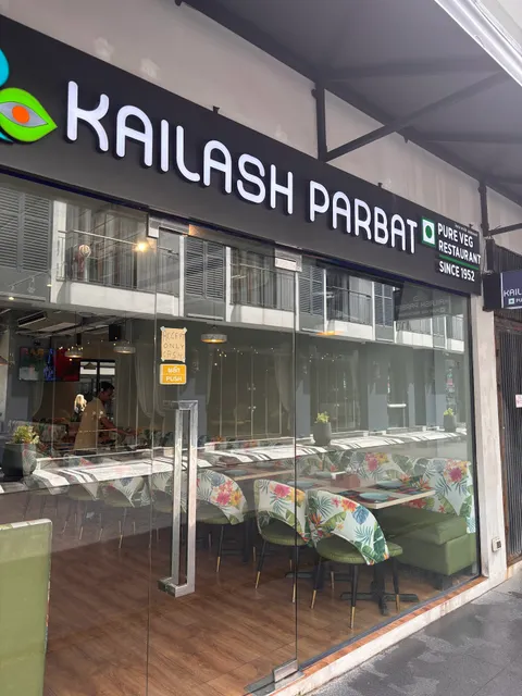 Kailash Parbat Central Patong
