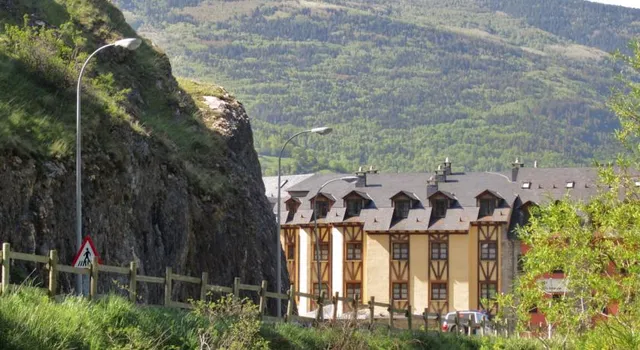 San Marsial Benasque. Hotel&Apartamentos