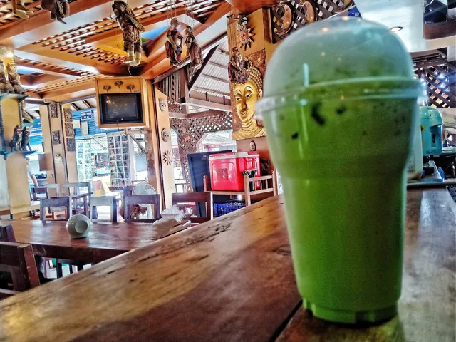 ตะหล้อม