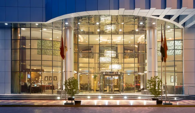 City Seasons Dubai Hotel
