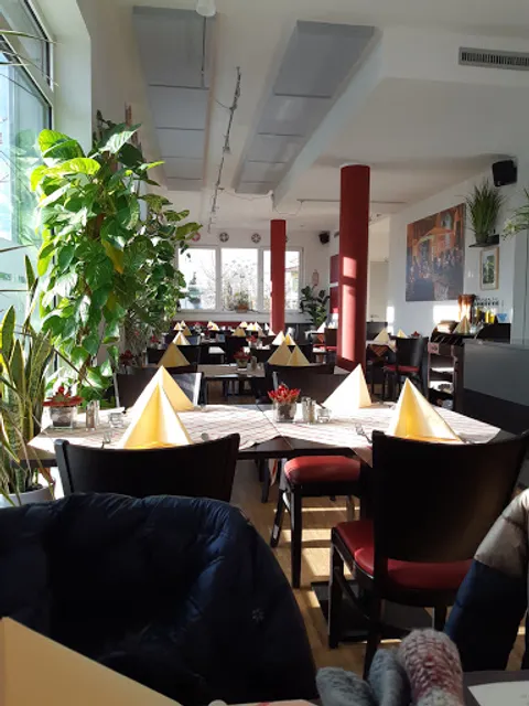 Pizzeria Cafe La Piazza