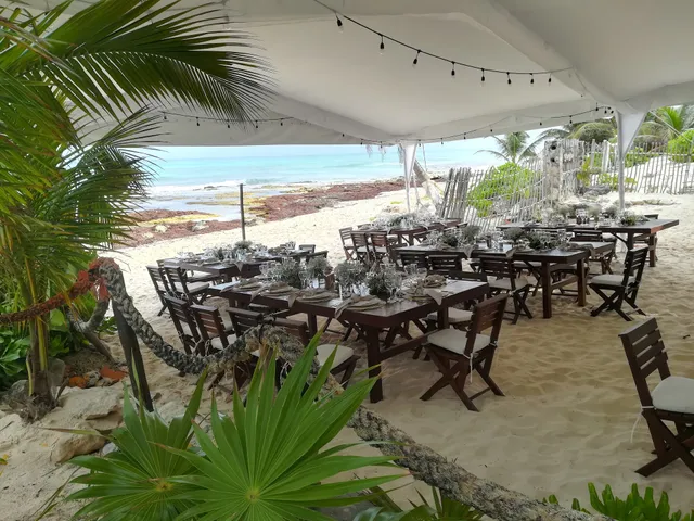 Secret Jewel Beach Villas