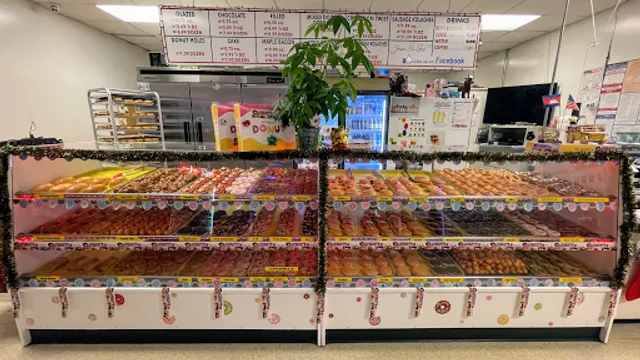 Lickin Good Donuts in Perry GA.