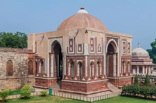 Alai Darwaza
