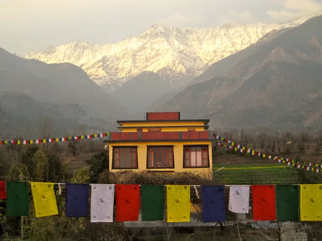 Thosamling Nunnery, Institute & Retreat Centre