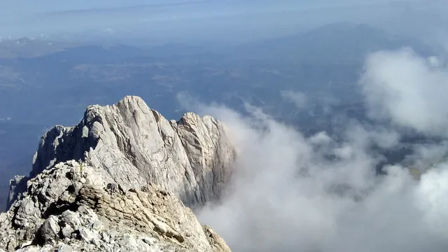 Ente Parco Nazionale del Gran Sasso and Monti Della Laga