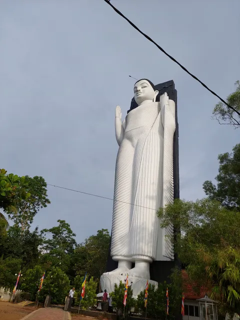 Batamullakanda Buddha Statue | Matugama
