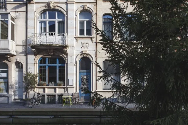 La Passion Interdite