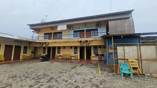 OYO 93360 Wisma Subur Syariah