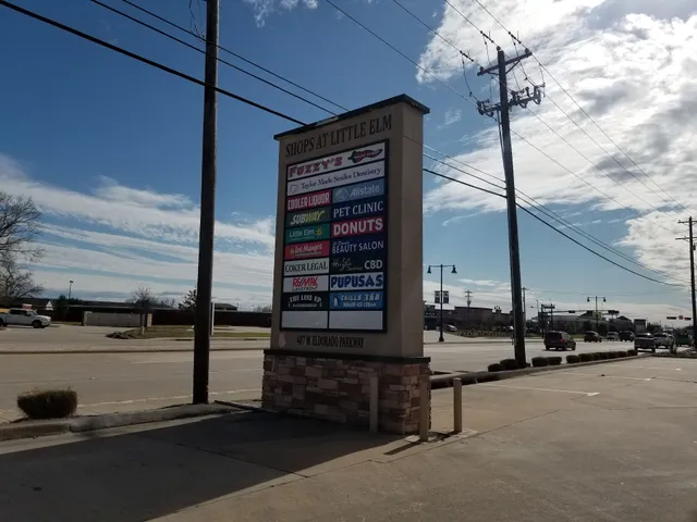 SHOPS AT LITTLE ELM