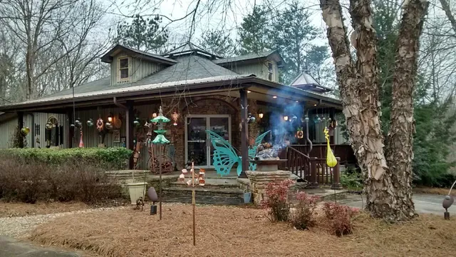 Feathers Edge Vineyards