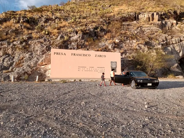 photo-1