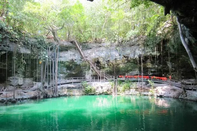 Cenote Chikin Ha