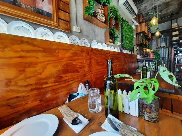 Chives Bistro & Market