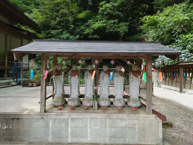 Shingon Sect Omuro School Chizuruji Temple - Sasaguri Shikoku Sacred Site 12th Temple