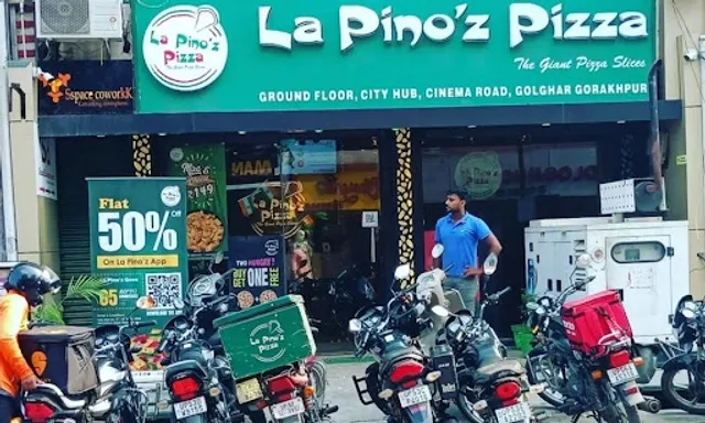 La Pino'z Pizza - Golghar Gorakhpur