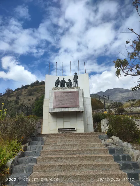 Monumento al Perro Nevado
