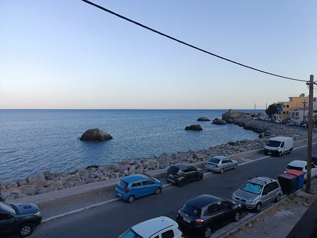 Ξενοδοχείο Λουγιάκη Φρειδερίκη