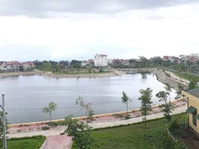 Hồ Cửa Nam