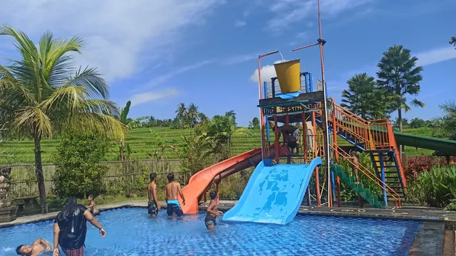 Alamandaoe Water Park