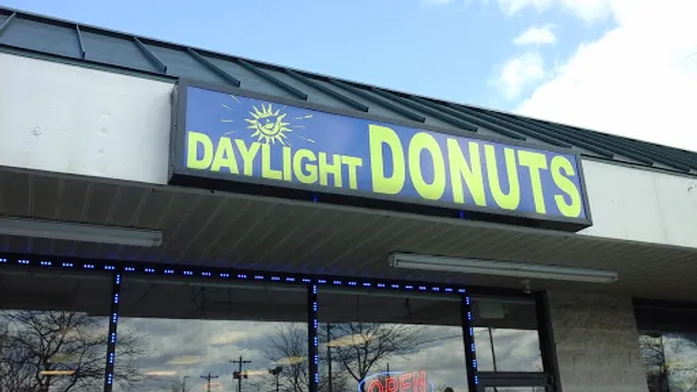 Daylight Donuts