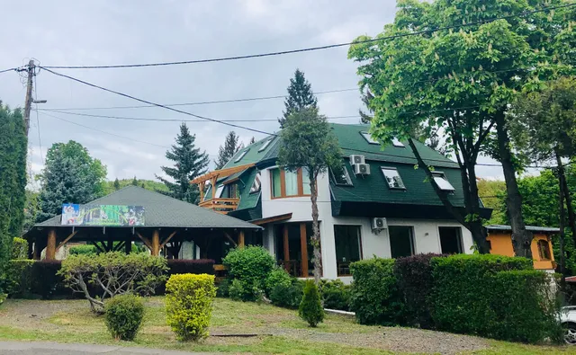 Tornyos Panzió Étterem