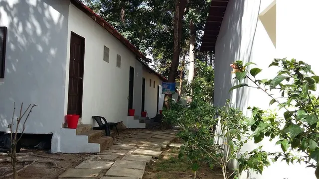 Perhentian Tropicana Inn Long Beach