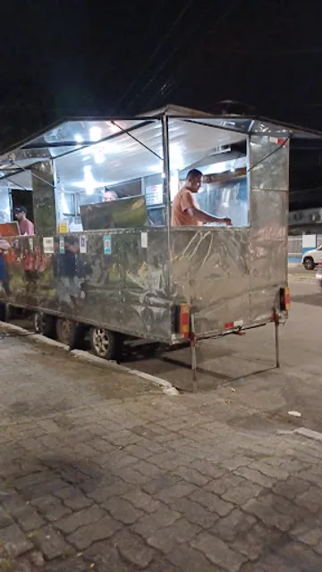 Trailer Chico Lanches (hambúrgueres e cachorro quente)