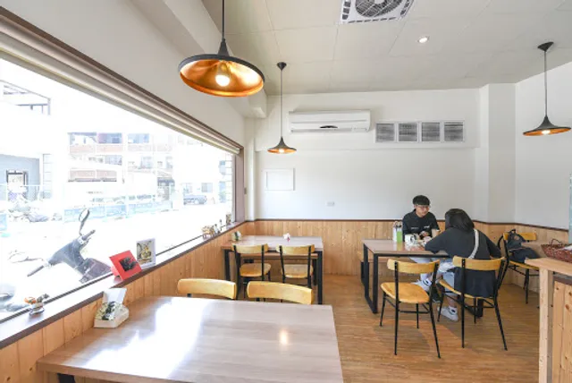 Sunten Morning (Tainan Chenggong)