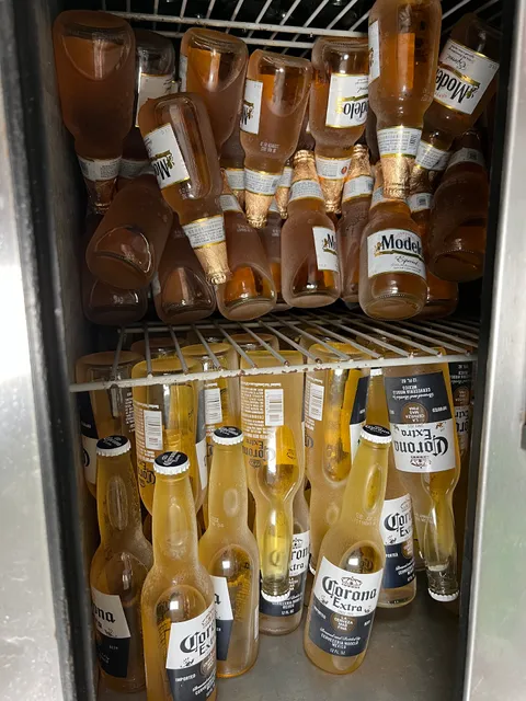 M&B Metro Deli & Grocery