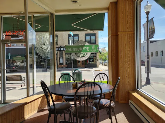 3rd Avenue Cafe