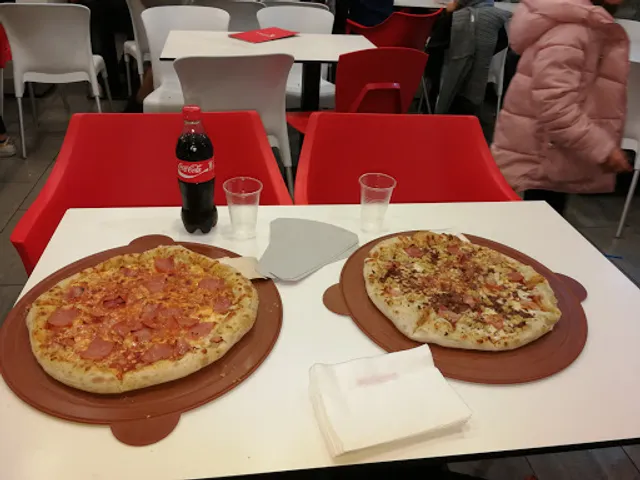 Telepizza Córdoba, Cañito Bazán - Comida a Domicilio