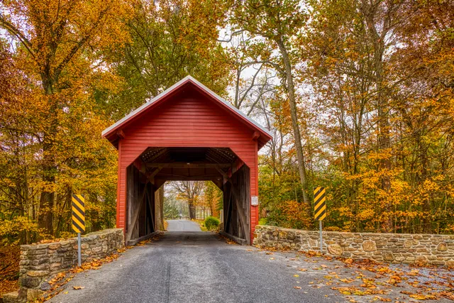 Historic Roddy Road Covered Bridge