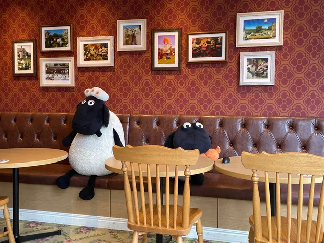 Shaun Village Shop＆Cafe