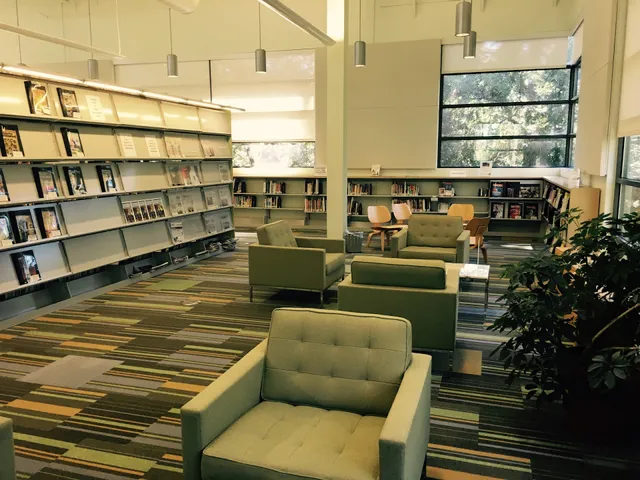 Kingwood Branch Library