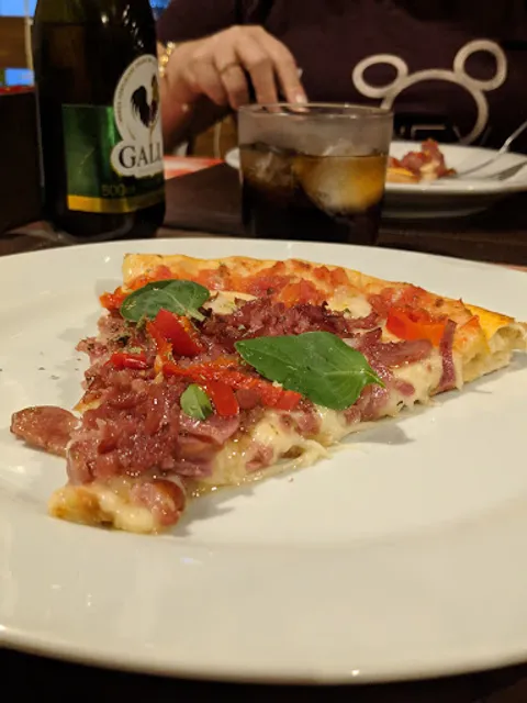 Pizzaria Forno a Lenha